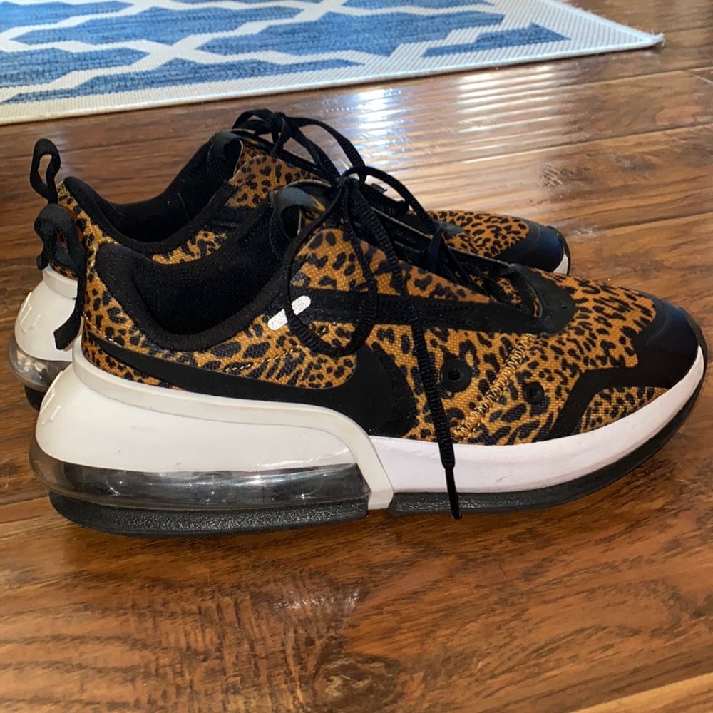Nike Air Animal Leopard Cheetah 7